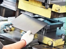 白云區(qū)鈑金加工廠的鈑金成型及機箱拆卸工藝